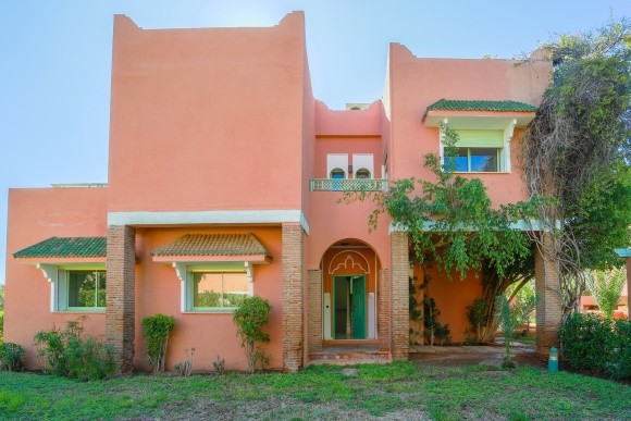 Villa de standing à vendre à Marrakech proche de Palm Golf Marrakech Palmeraie
