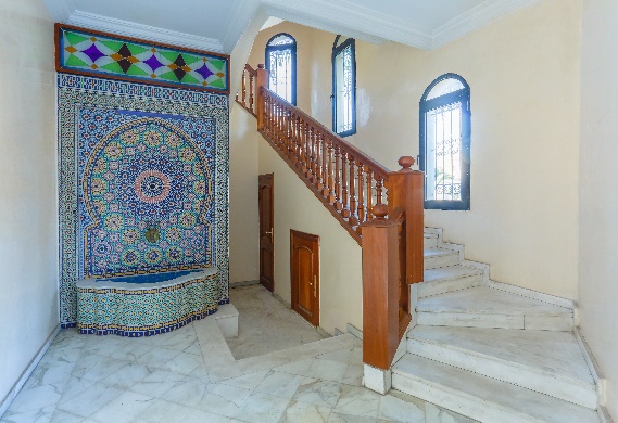 Majestueuse Villa / Lissasfa / Casablanca