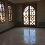 فيلا رفيعة بتصميم راق وفضاء فسيح / مراكش