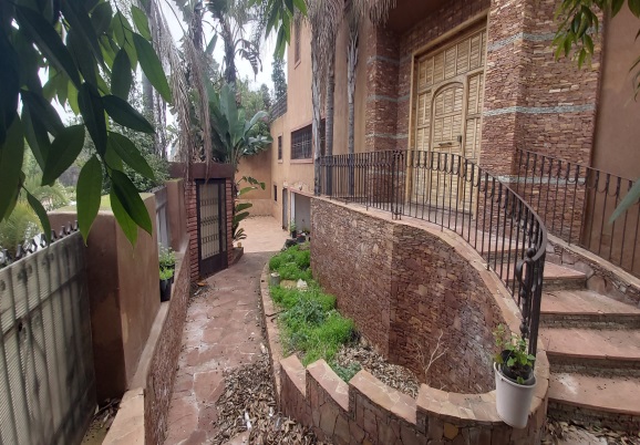 فرصة فيلا للبيع / منطقة بولو