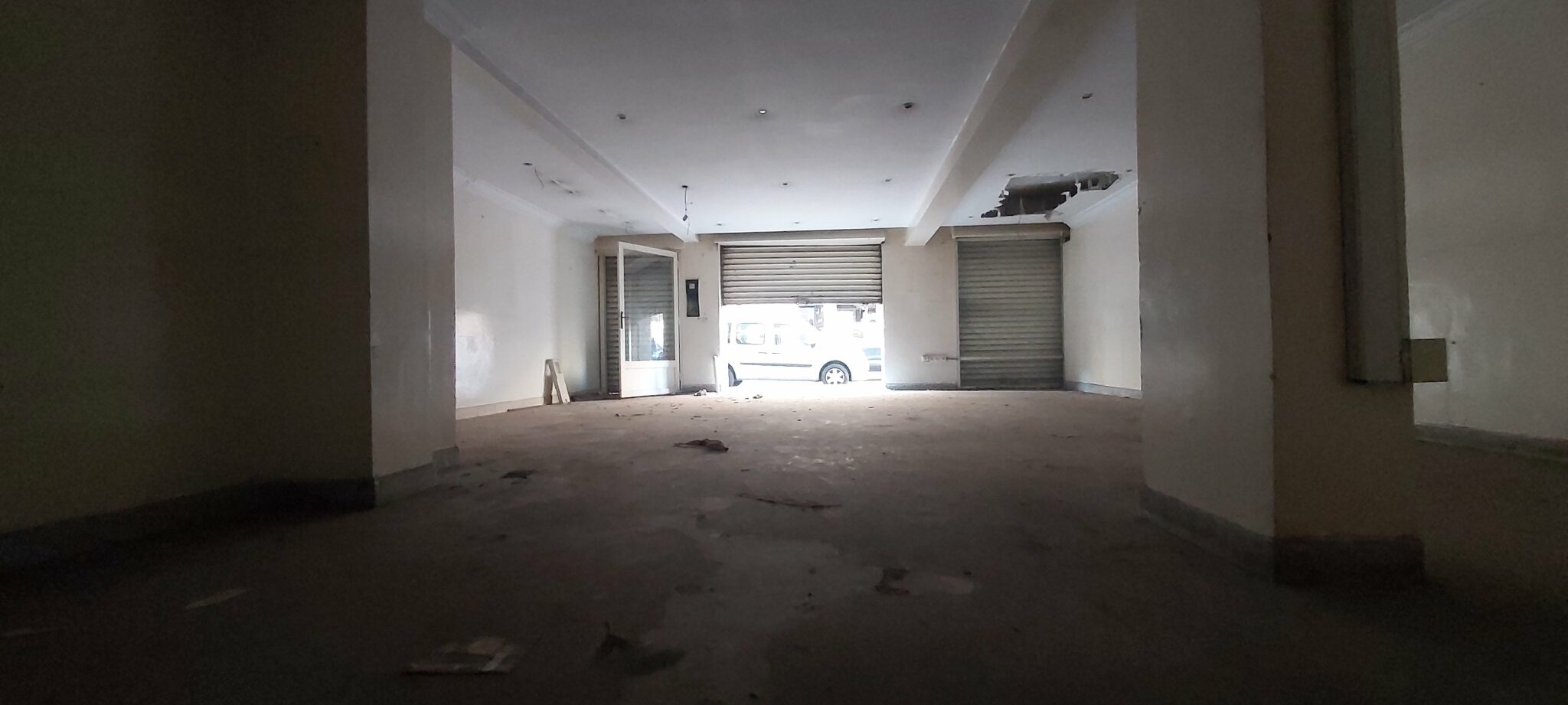 Local commercial à vendre au quartier Maarif/Casablanca e 310 m² au rez-de-chaussée et 176 m²en mezzanine