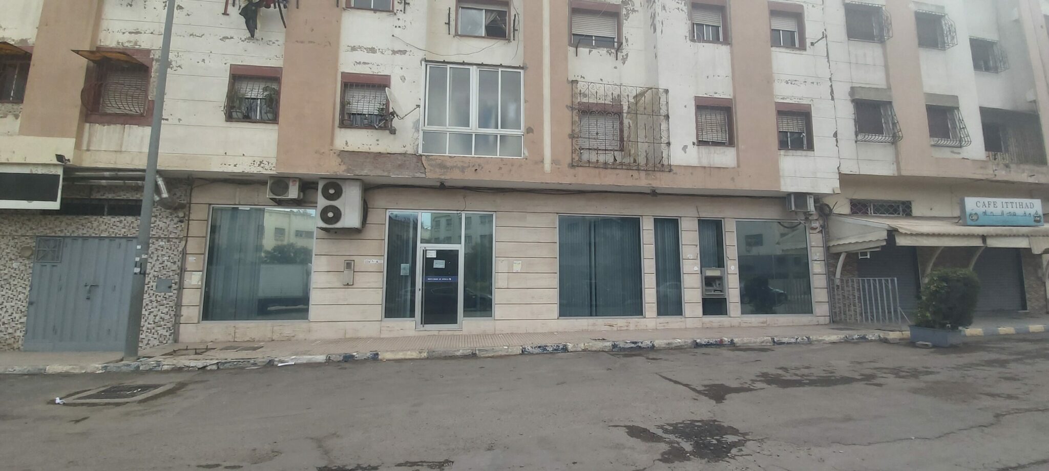 local commercial à vendre au quartier Al Azhar à Bernoussi d’une surface de 88m²